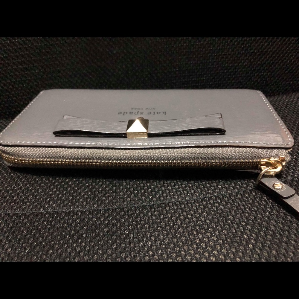 Kate Spade Grey Ribbon Wallet - Picture 2 of 8
